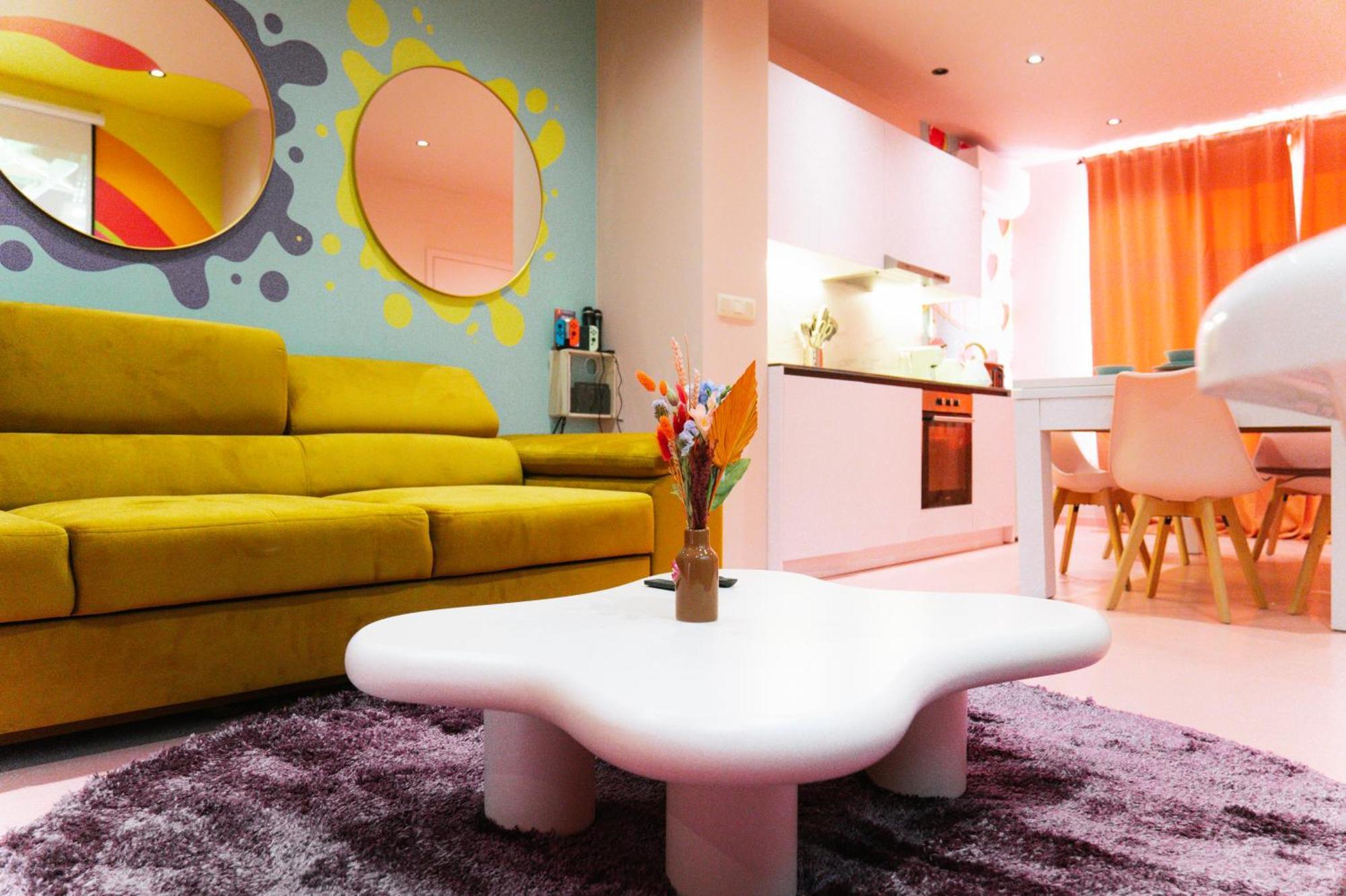 Capsule Girl Power Spa - Balneo - Sauna - Karaoke - Billard - 2 Chambres ชาร์เลอรัว ภายนอก รูปภาพ